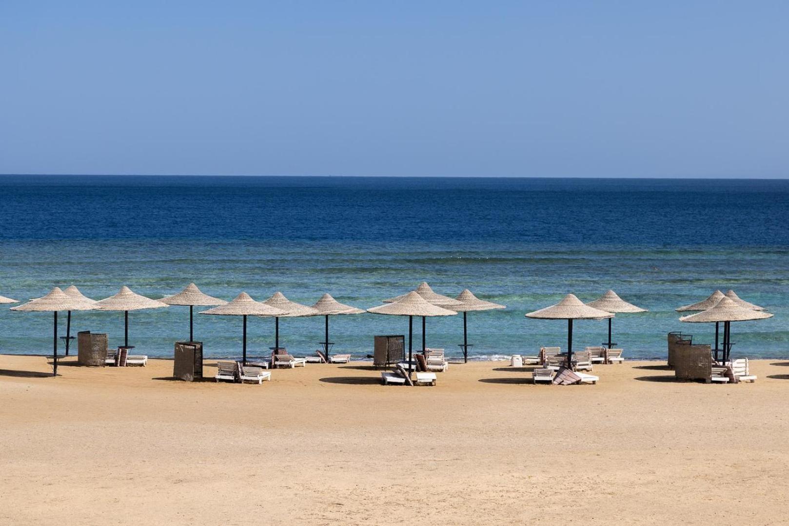 Bliss Nada Beach Resort Coraya Bay Exterior photo